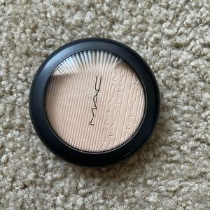 Mac double gleam highlighter
